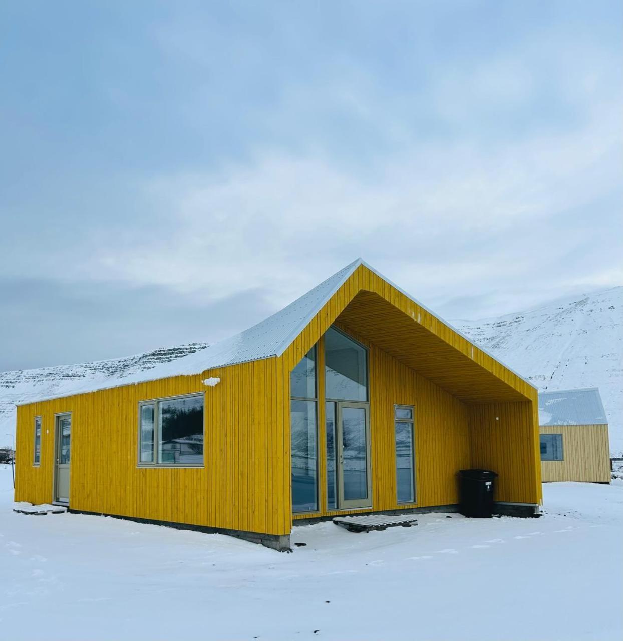 Fisk Club Cottages - Captain'S House Sudureyri Exterior foto