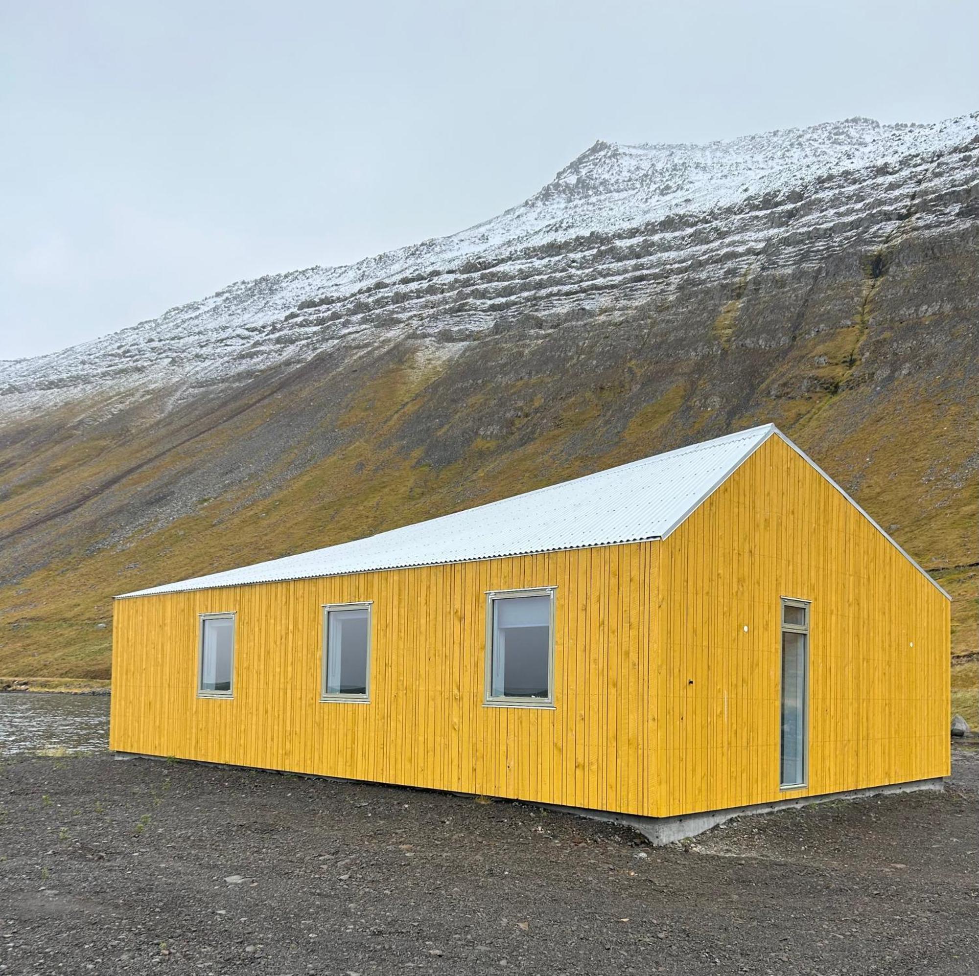 Fisk Club Cottages - Captain'S House Sudureyri Exterior foto